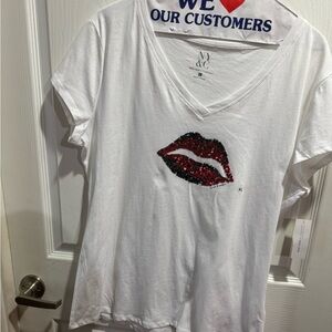 New York and Company V-Neck T-Shirt